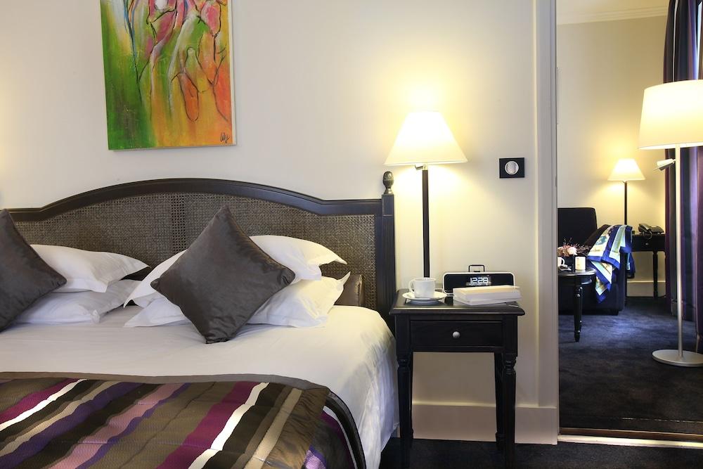 Hotel Royal Saint Honore Paris Louvre Bagian luar foto