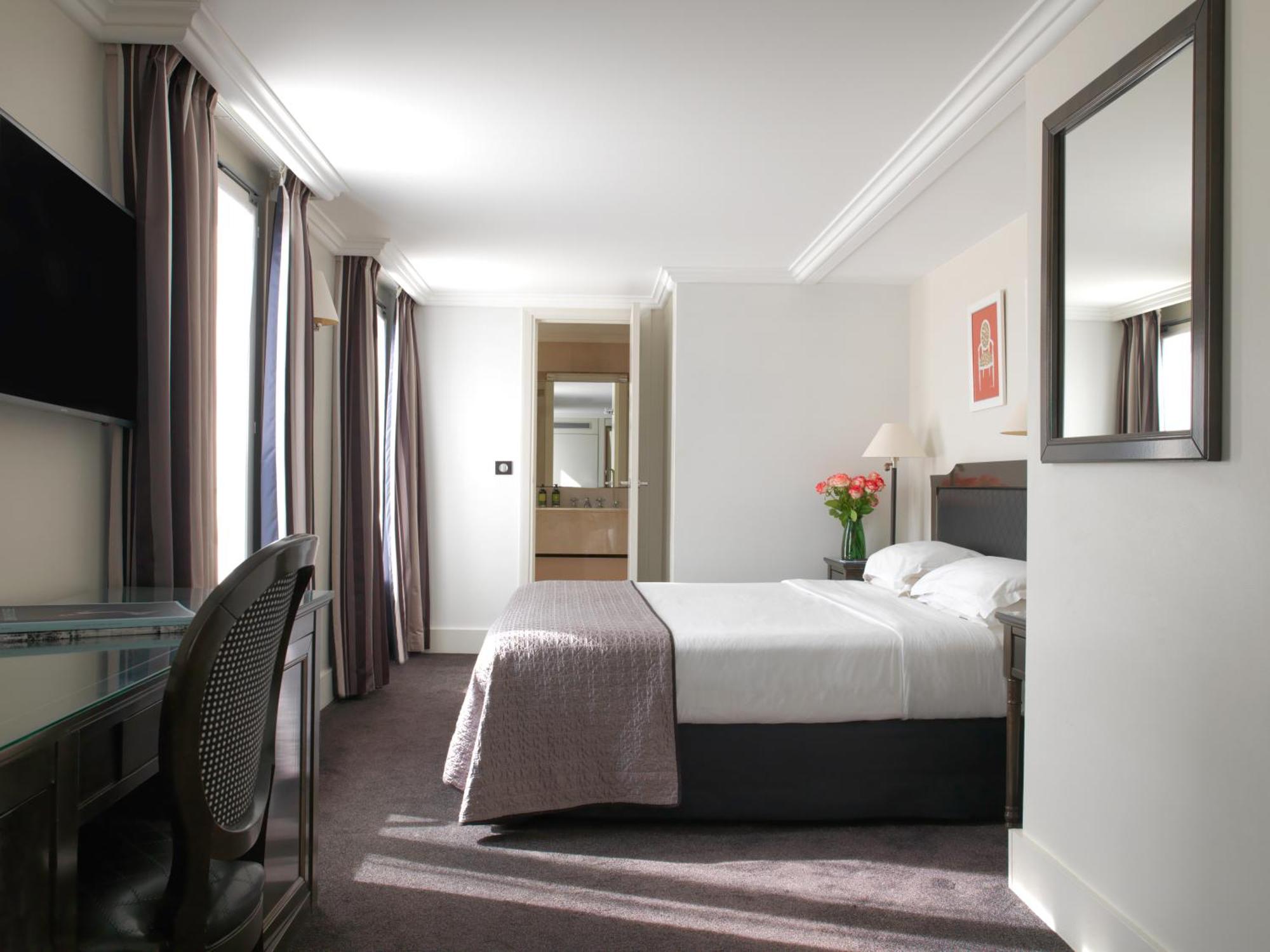 Hotel Royal Saint Honore Paris Louvre Bagian luar foto