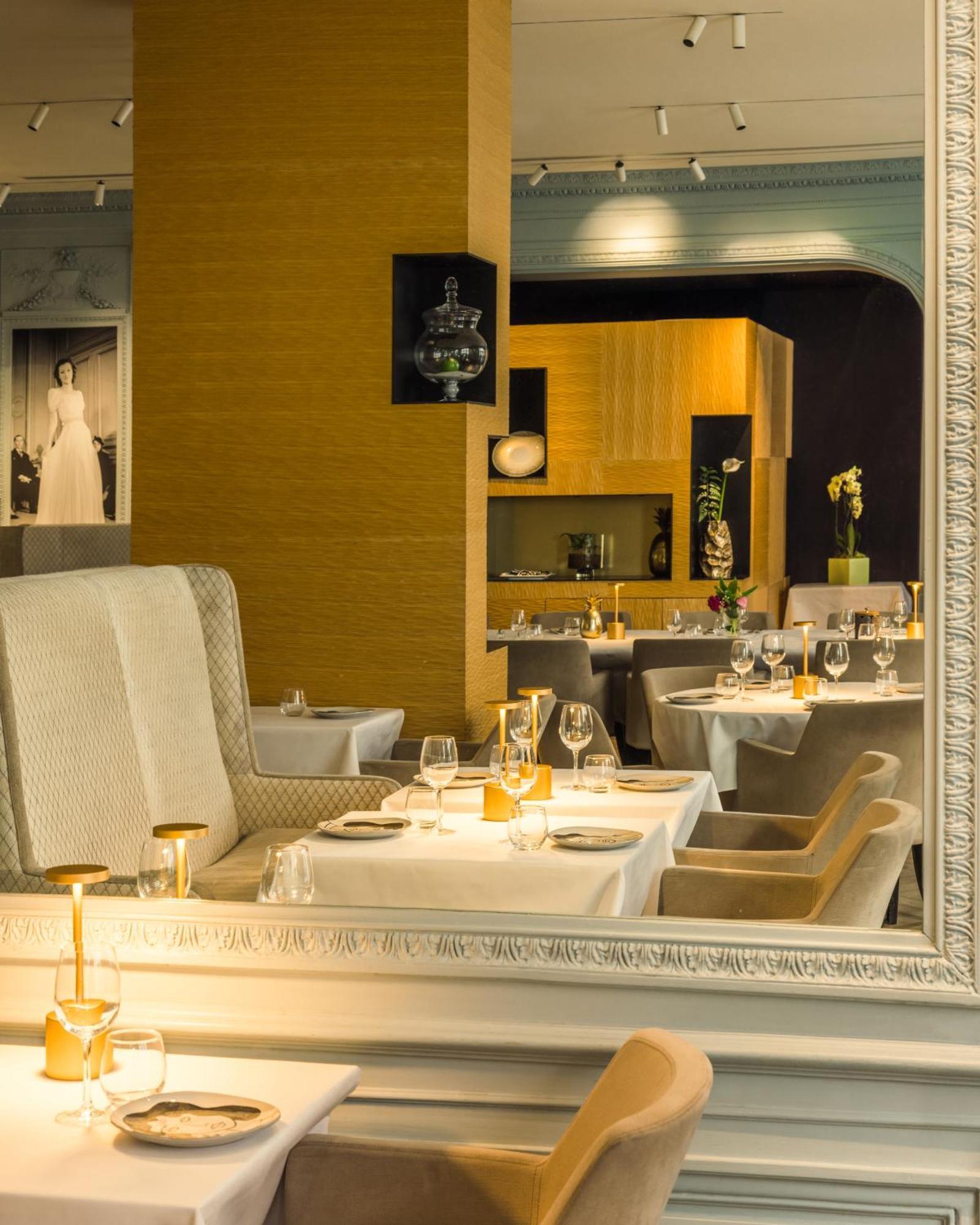 Hotel Royal Saint Honore Paris Louvre Bagian luar foto